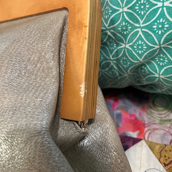 REHAB! Kate Spade wood frame cross body - Picture 5 of 16